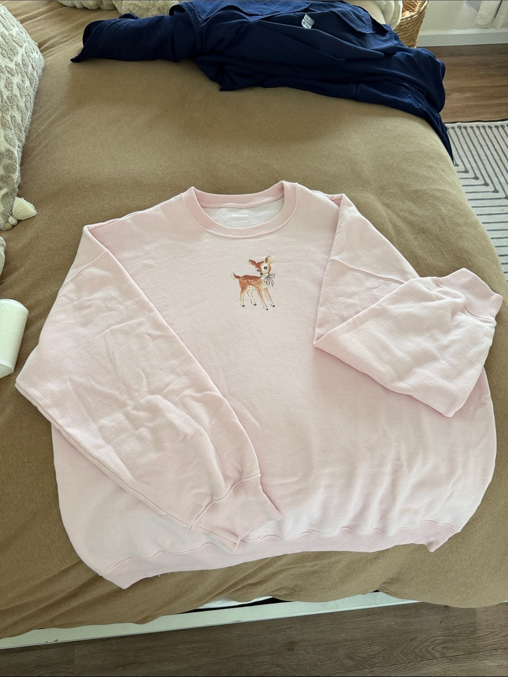 Blush pink hollister sweater crew neck